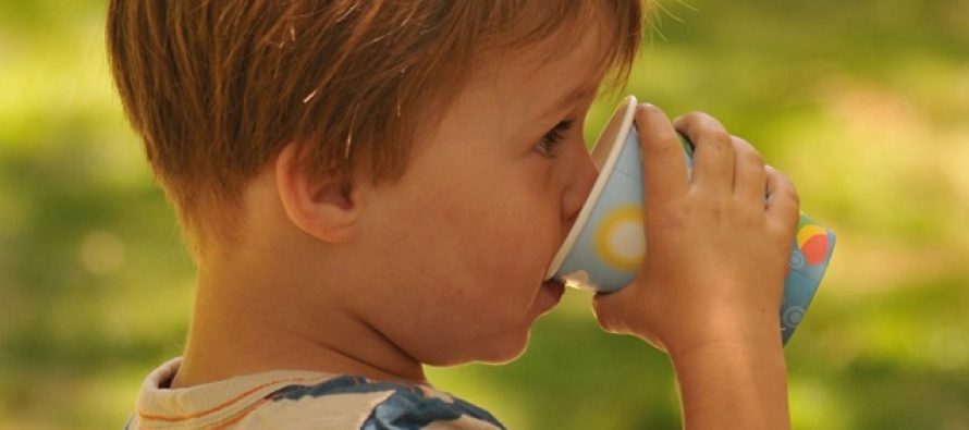 Kada dete sme da počne da pije sokove?