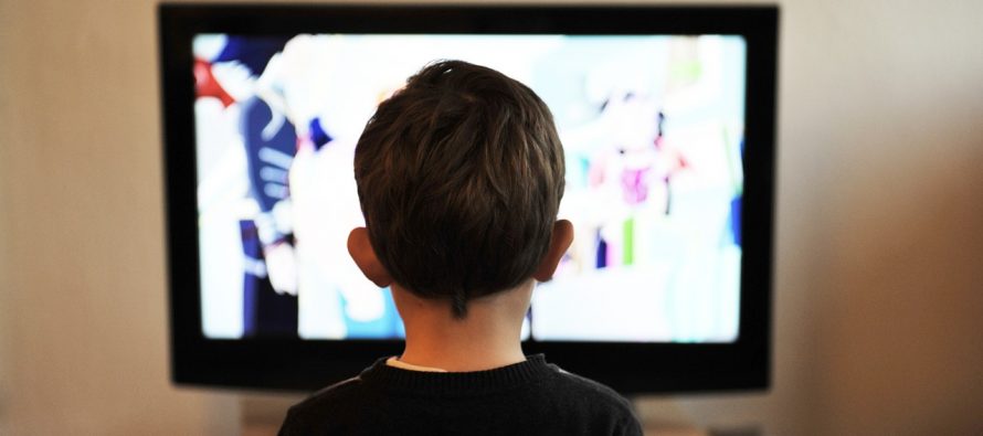 Kako vreme koje deca provedu ispred ekrana utiče na pamćenje?