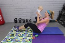 Trening sa bebom: Skinite višak kilograma nakon porođaja vrlo lako!